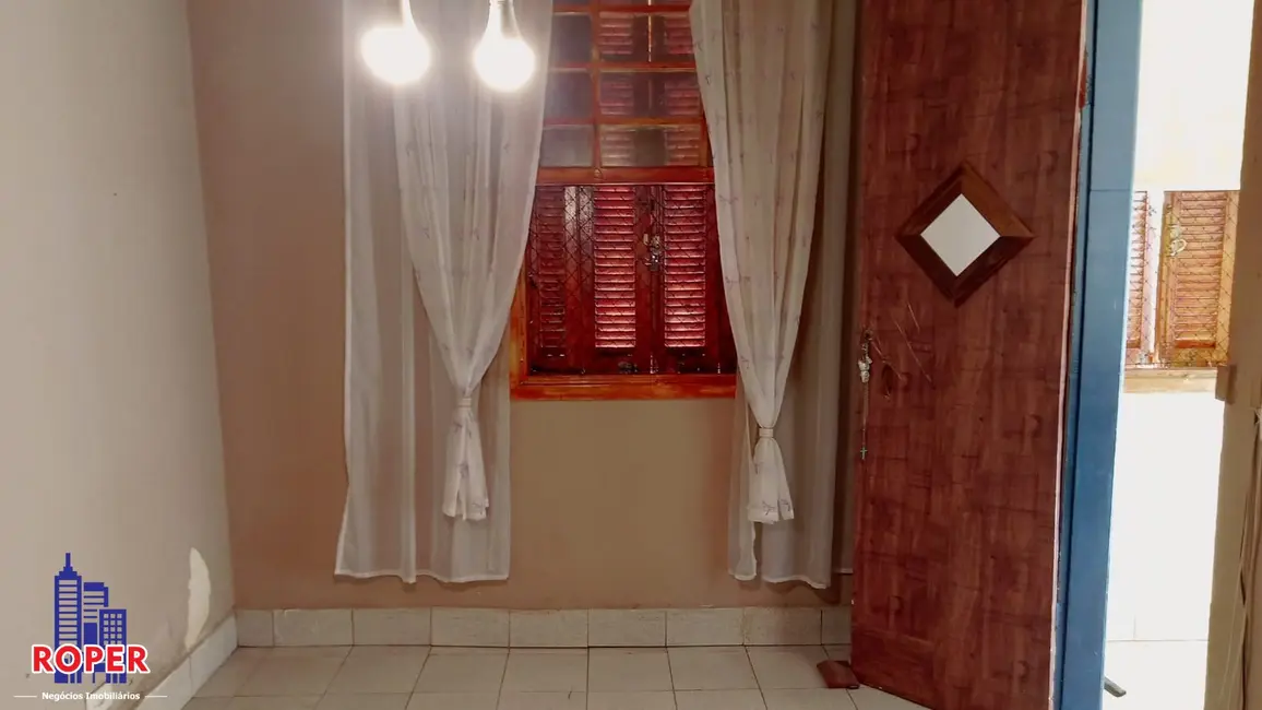 Casa com 2 quartos à venda, 100m2 em Canindé, São Paulo - SP - imagem 3 Foto 3 de Casa com 2 quartos à venda, 100m2 em Canindé, São Paulo - SP