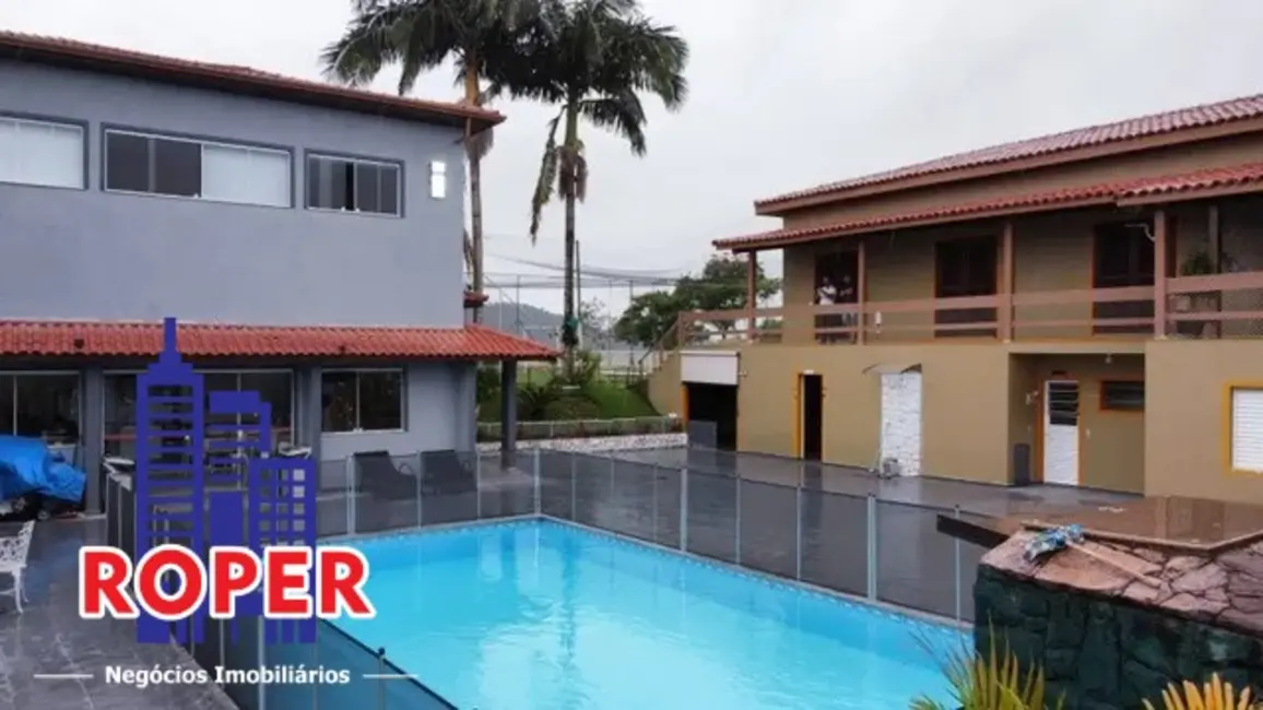 Foto 1 de Chácara com 5 quartos à venda, 3190m2 em Chácaras Condomínio Recanto Pássaros II, Jacarei - SP