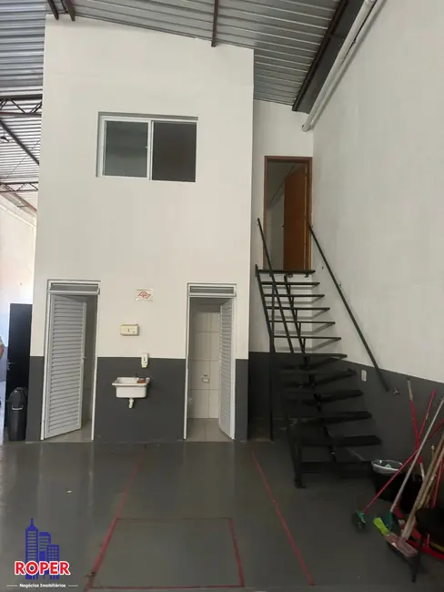 Foto 3 de Sala Comercial para alugar, 200m2 em Quinta da Paineira, São Paulo - SP