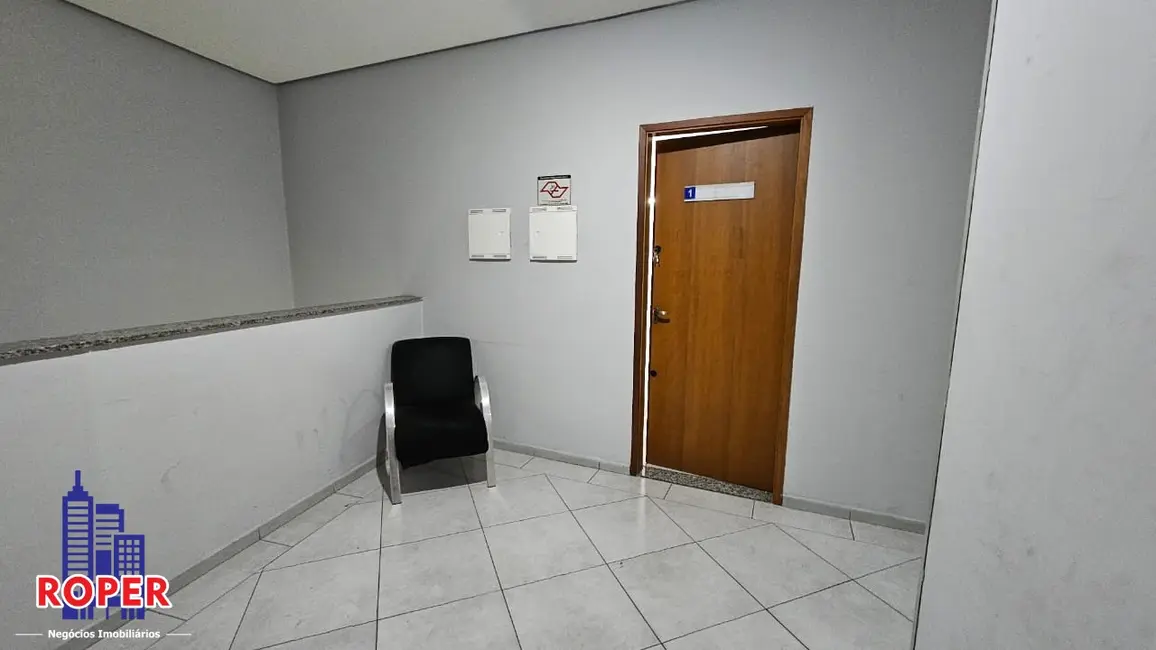 Foto 1 de Sala Comercial para alugar, 44m2 em Vila Marieta, São Paulo - SP