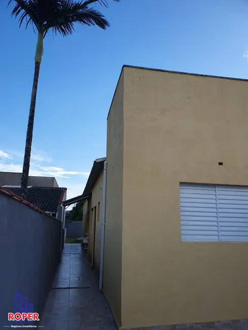 Foto 6 de Casa com 2 quartos à venda, 160m2 em Itanhaem - SP