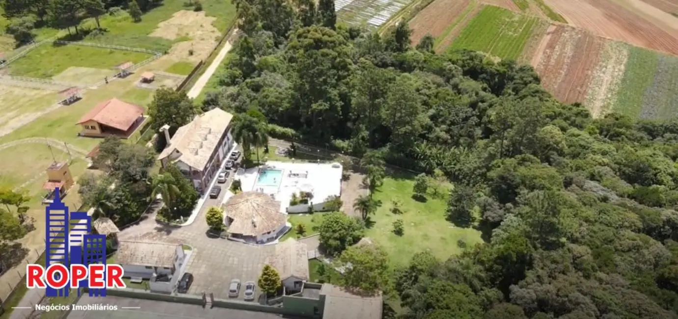 Foto 3 de Sítio / Rancho com 9 quartos à venda, 25000m2 em Pavão (Canguera), Sao Roque - SP