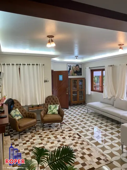 Foto 4 de Chácara com 7 quartos à venda, 2000m2 em Capela do Barreiro, Itatiba - SP