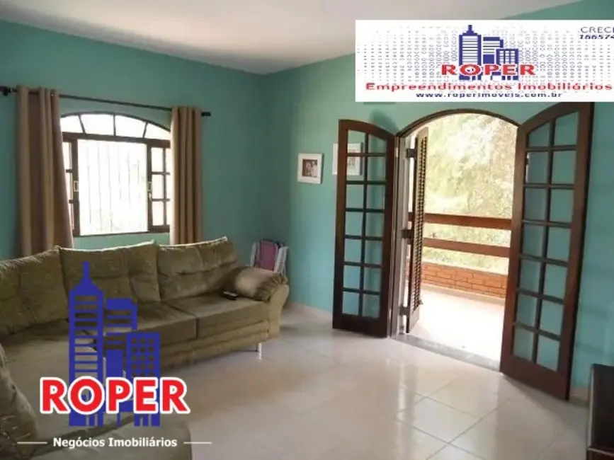 Chácara com 3 quartos à venda, 2640m2 em Jardim das Colinas, Franco Da Rocha - SP - imagem 3 Foto 3 de Chácara com 3 quartos à venda, 2640m2 em Jardim das Colinas, Franco Da Rocha - SP