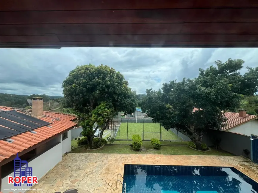 Chácara com 4 quartos à venda, 800m2 em Piracaia - SP - imagem 6 Foto 6 de Chácara com 4 quartos à venda, 800m2 em Piracaia - SP