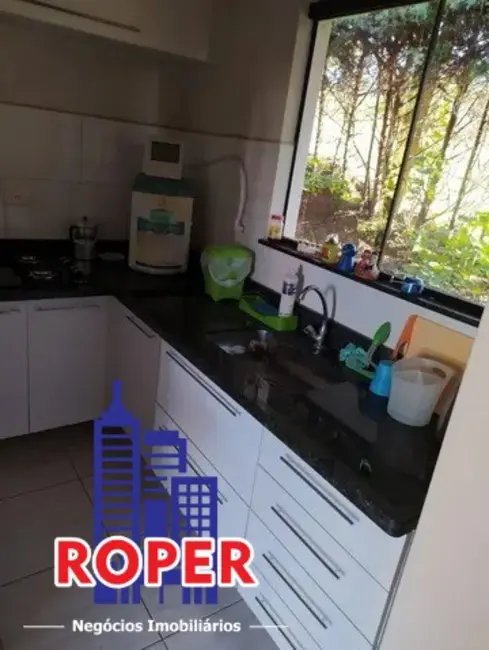 Chácara com 3 quartos à venda, 5000m2 em Piracaia - SP - imagem 8 Foto 8 de Chácara com 3 quartos à venda, 5000m2 em Piracaia - SP