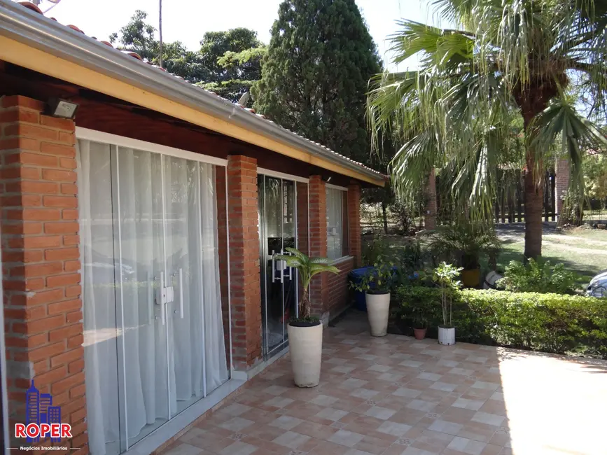 Foto 1 de Chácara com 3 quartos à venda, 3000m2 em Jardim dos Laranjais, Indaiatuba - SP
