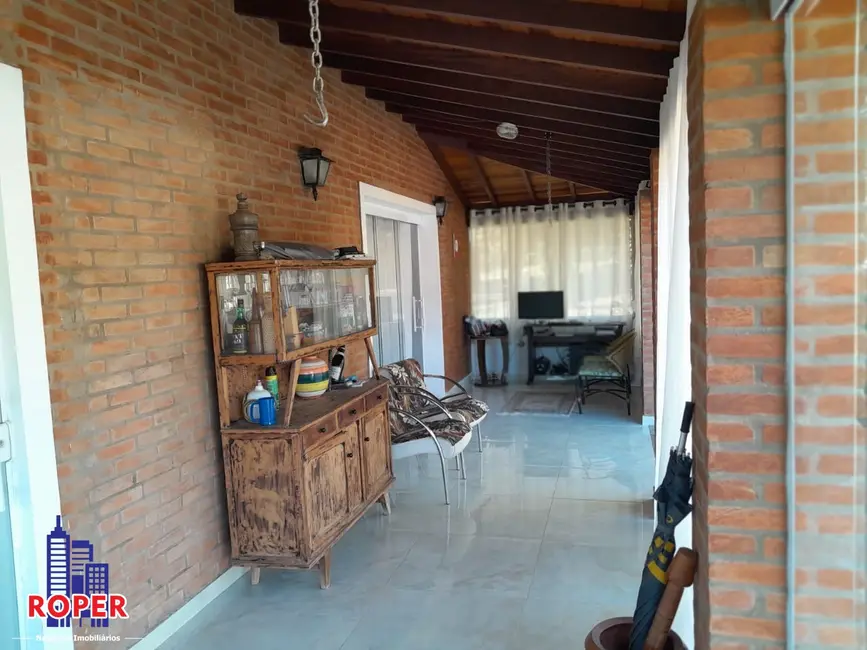Foto 6 de Chácara com 3 quartos à venda, 3000m2 em Jardim dos Laranjais, Indaiatuba - SP