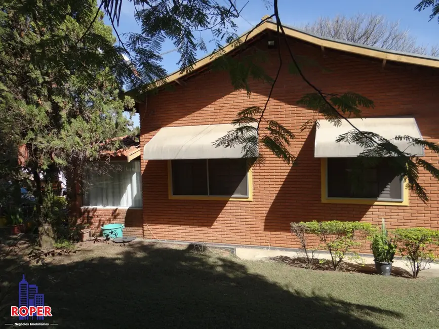 Foto 2 de Chácara com 3 quartos à venda, 3000m2 em Jardim dos Laranjais, Indaiatuba - SP