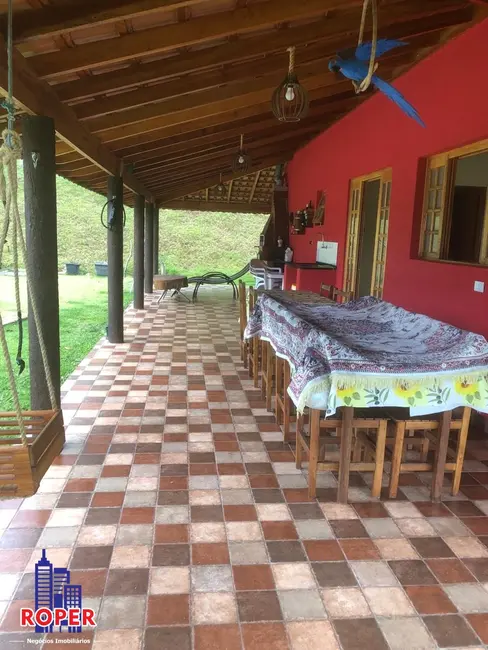 Foto 4 de Chácara com 3 quartos à venda, 2500m2 em Guararema - SP