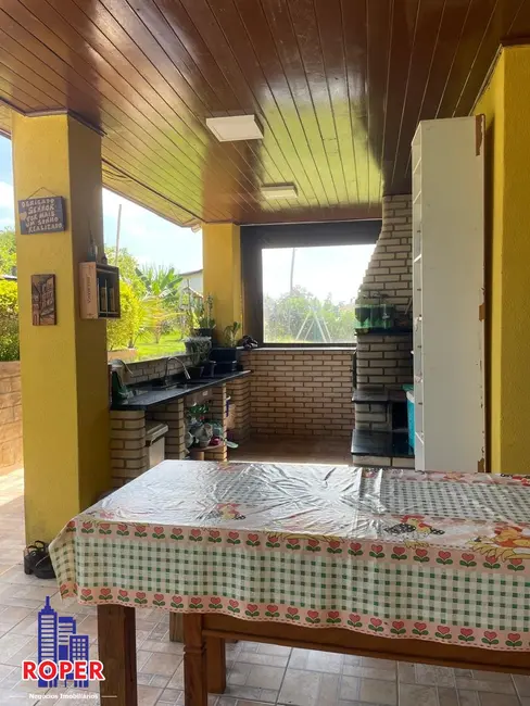 Chácara com 3 quartos à venda, 1600m2 em Dona Catarina, Mairinque - SP - imagem 7 Foto 7 de Chácara com 3 quartos à venda, 1600m2 em Dona Catarina, Mairinque - SP