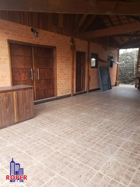 Foto 2 de Chácara com 2 quartos à venda e para alugar, 2530m2 em Santa Isabel - SP