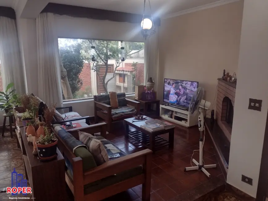 Casa com 4 quartos à venda e para alugar, 315m2 em Jardim Avelino, São Paulo - SP - imagem 3 Foto 3 de Casa com 4 quartos à venda e para alugar, 315m2 em Jardim Avelino, São Paulo - SP