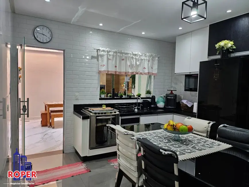 Foto 9 de Casa com 3 quartos à venda, 104m2 em Vila Santa Isabel, São Paulo - SP