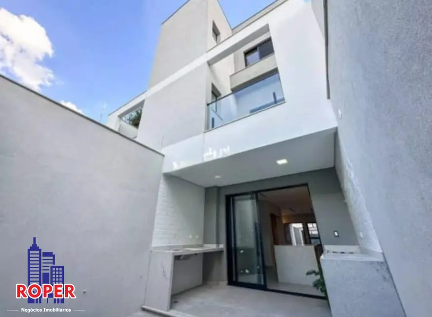 Casa com 4 quartos à venda, 150m2 em Vila Carrão, São Paulo - SP - imagem 2 Foto 2 de Casa com 4 quartos à venda, 150m2 em Vila Carrão, São Paulo - SP