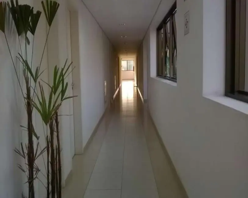 Foto 2 de Sala Comercial para alugar, 34m2 em Paisagem Renoir, Cotia - SP