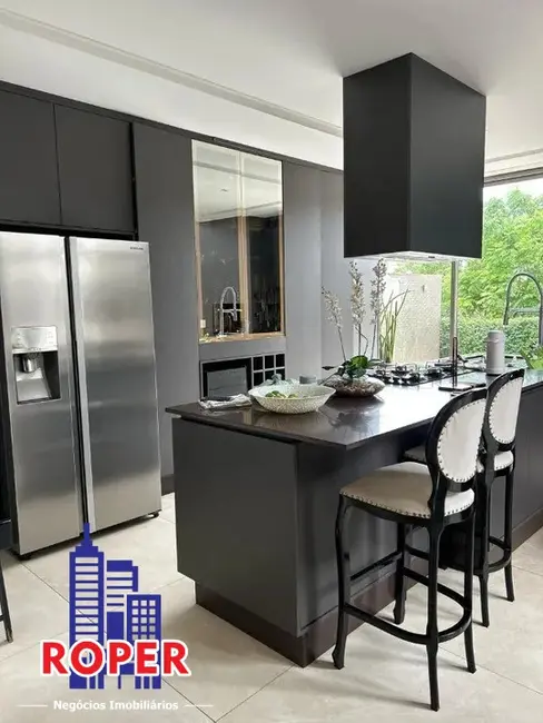 Foto 6 de Casa de Condomínio com 4 quartos para alugar, 390m2 em Alphaville, Santana De Parnaiba - SP