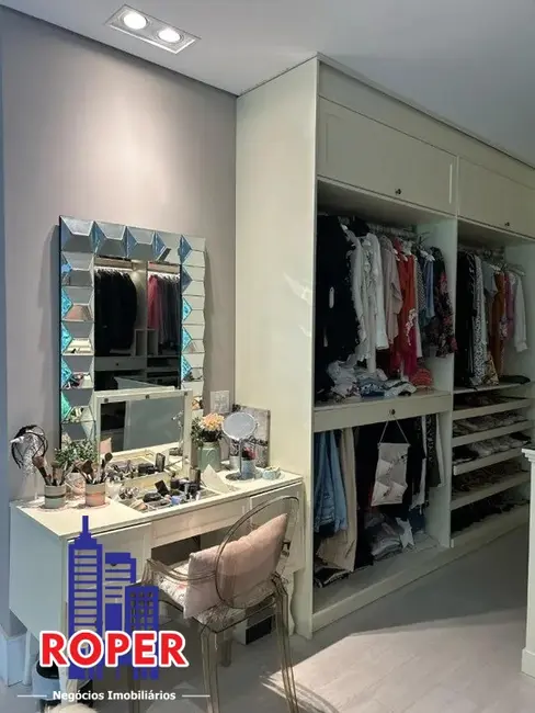 Foto 9 de Casa de Condomínio com 4 quartos para alugar, 390m2 em Alphaville, Santana De Parnaiba - SP