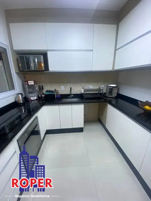 Casa de Condomínio com 2 quartos à venda, 134m2 em Vila Libanesa, São Paulo - SP - imagem 8 Foto 8 de Casa de Condomínio com 2 quartos à venda, 134m2 em Vila Libanesa, São Paulo - SP