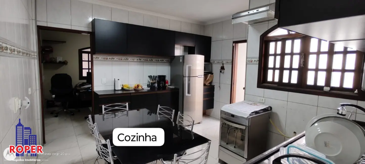 Foto 3 de Casa com 2 quartos à venda, 130m2 em Jardim Utinga, Santo Andre - SP