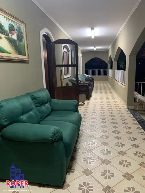 Foto 7 de Chácara com 3 quartos à venda, 350m2 em Santa Isabel - SP