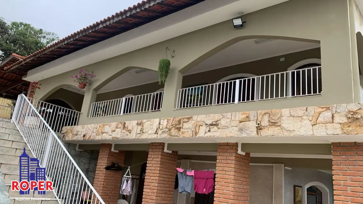 Foto 2 de Chácara com 3 quartos à venda, 350m2 em Santa Isabel - SP