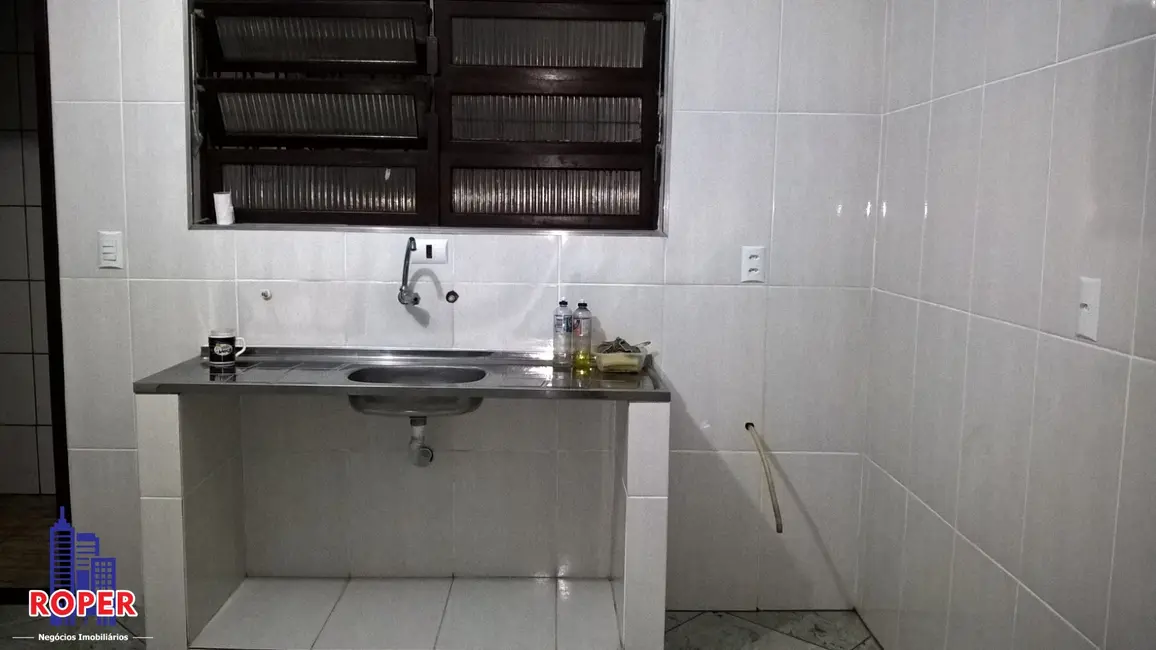 Foto 4 de Casa com 3 quartos à venda, 300m2 em Praia Grande - SP