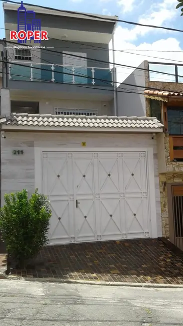 Casa com 3 quartos à venda, 220m2 em Cidade Líder, São Paulo - SP - imagem 1 Foto 1 de Casa com 3 quartos à venda, 220m2 em Cidade Líder, São Paulo - SP