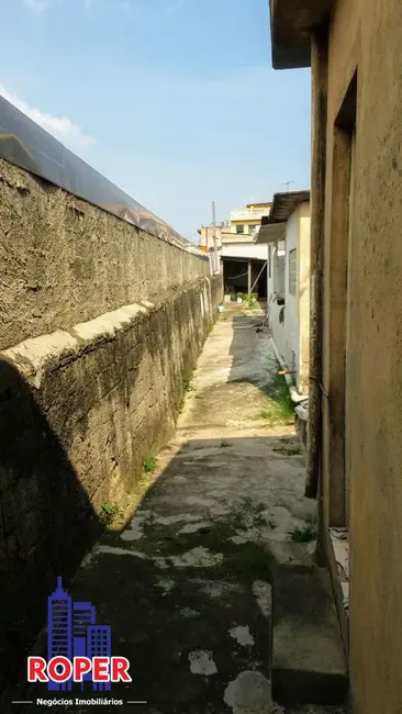 Foto 3 de Terreno / Lote à venda, 675m2 em Vila Tolstoi, São Paulo - SP