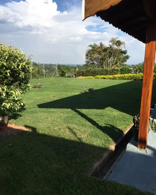 Foto 9 de Chácara com 3 quartos à venda, 2800m2 em Estância Figueira Branca, Campo Limpo Paulista - SP