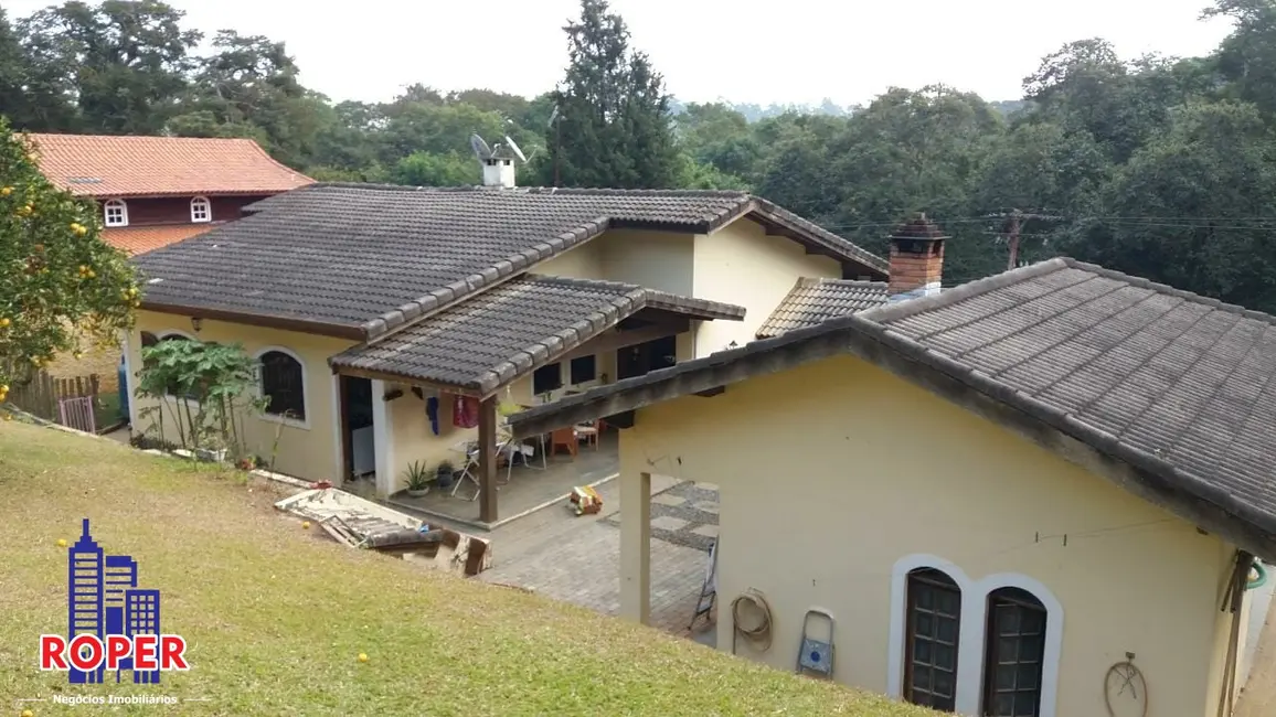 Foto 2 de Casa com 4 quartos à venda, 1500m2 em Mairipora - SP