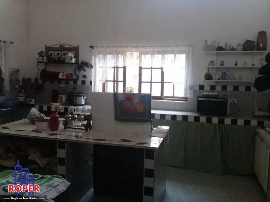 Chácara com 5 quartos à venda, 2000m2 em Mombaça, Sao Roque - SP - imagem 8 Foto 8 de Chácara com 5 quartos à venda, 2000m2 em Mombaça, Sao Roque - SP