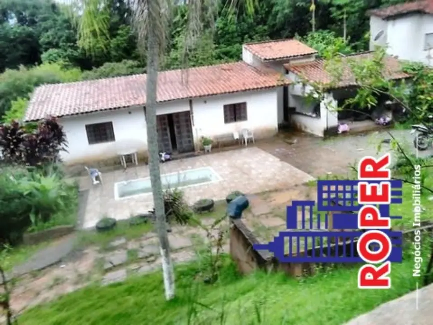 Chácara com 5 quartos à venda, 2000m2 em Mombaça, Sao Roque - SP - imagem 3 Foto 3 de Chácara com 5 quartos à venda, 2000m2 em Mombaça, Sao Roque - SP