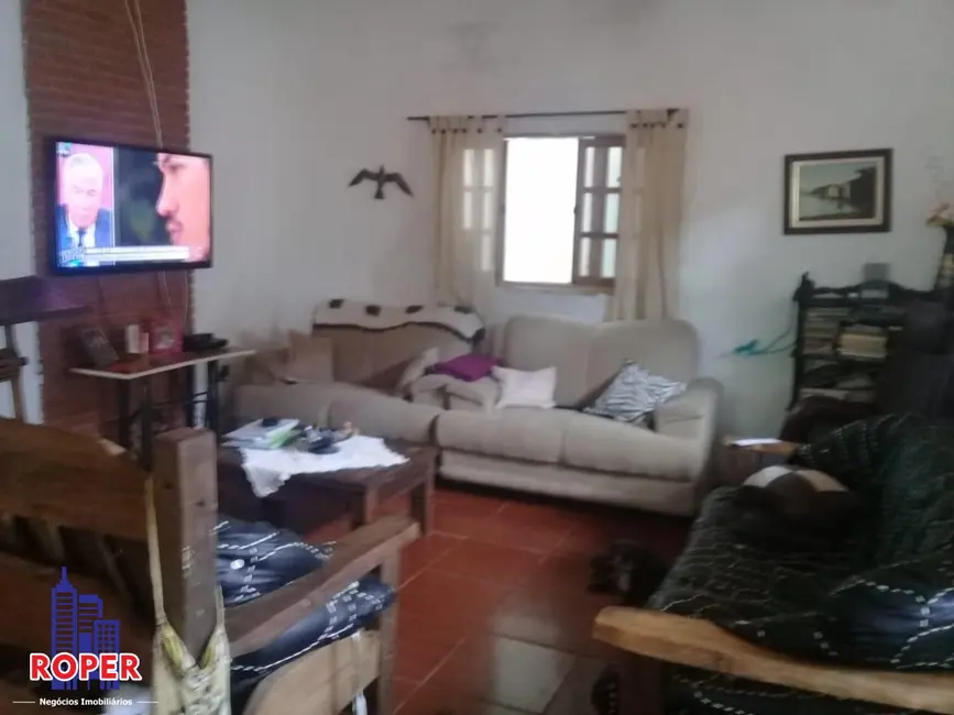 Chácara com 5 quartos à venda, 2000m2 em Mombaça, Sao Roque - SP - imagem 9 Foto 9 de Chácara com 5 quartos à venda, 2000m2 em Mombaça, Sao Roque - SP