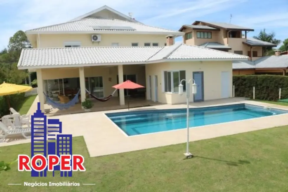 Foto 2 de Casa de Condomínio com 6 quartos à venda, 530m2 em Guararema - SP