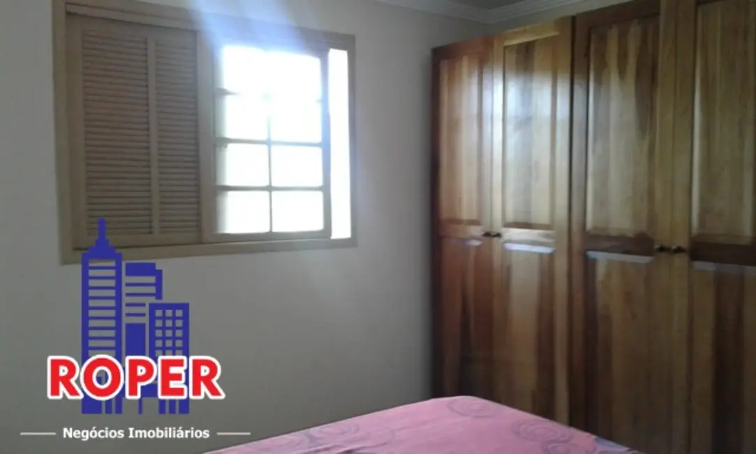 Chácara com 3 quartos à venda, 1000m2 em Santa Isabel - SP - imagem 6 Foto 6 de Chácara com 3 quartos à venda, 1000m2 em Santa Isabel - SP