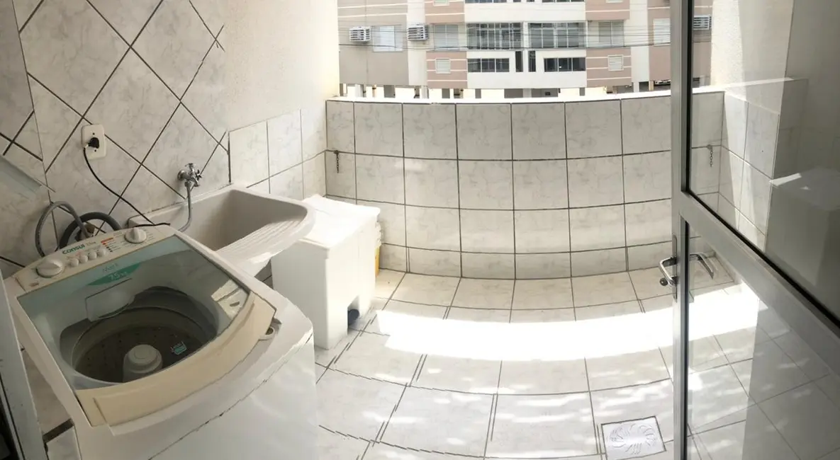 Apartamento com 2 quartos à venda, 130m2 em Bombinhas - SC - imagem 4 Foto 4 de Apartamento com 2 quartos à venda, 130m2 em Bombinhas - SC