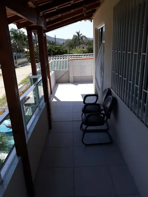 Foto 4 de Apartamento com 2 quartos à venda, 70m2 em Bombinhas - SC