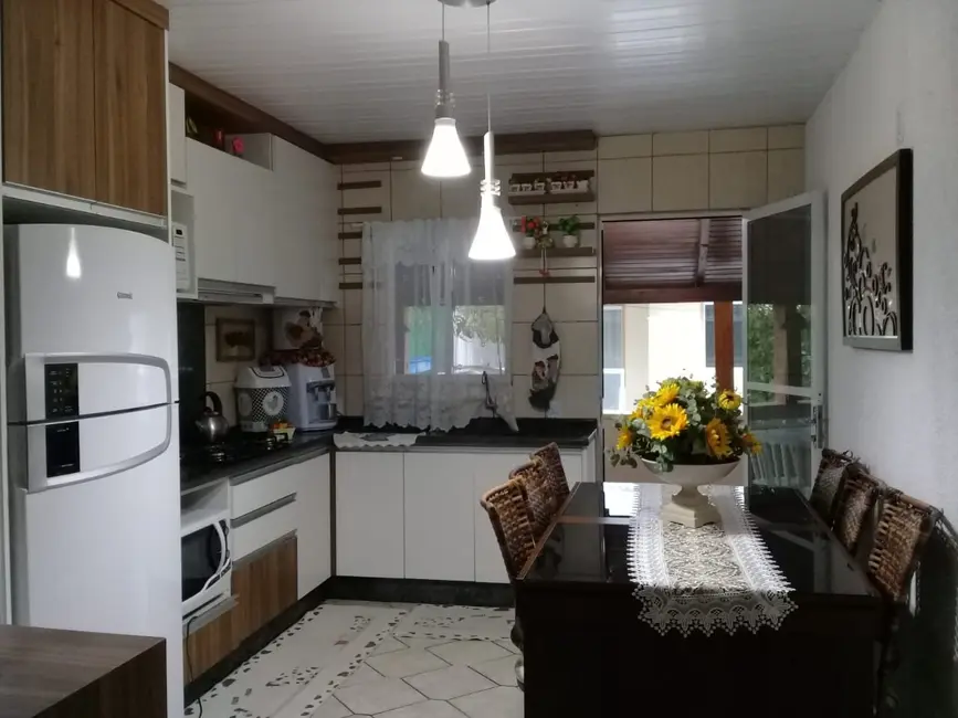 Foto 9 de Casa com 3 quartos à venda, 95m2 em Bombinhas - SC