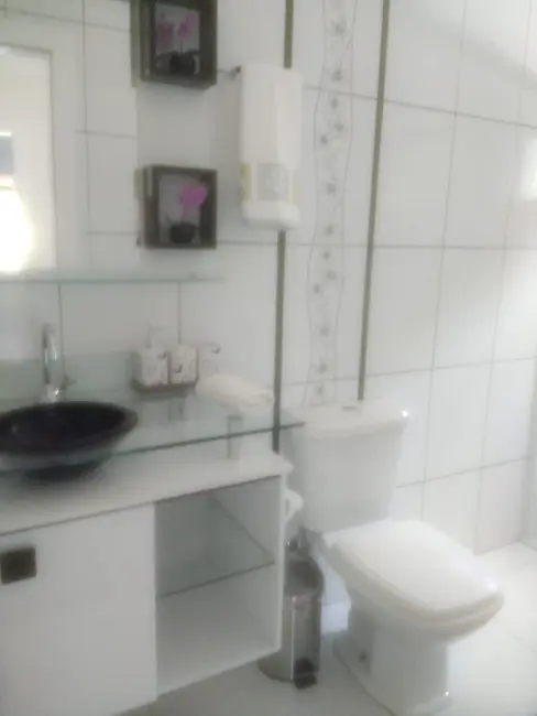 Casa com 2 quartos à venda, 90m2 em Bombinhas - SC - imagem 9 Foto 9 de Casa com 2 quartos à venda, 90m2 em Bombinhas - SC