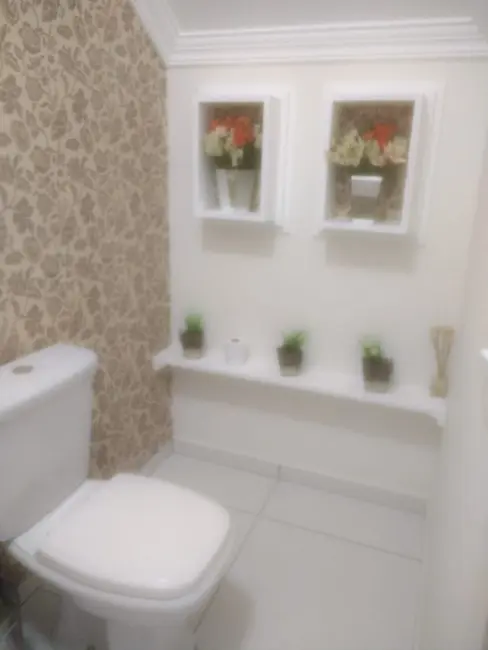 Casa com 2 quartos à venda, 90m2 em Bombinhas - SC - imagem 5 Foto 5 de Casa com 2 quartos à venda, 90m2 em Bombinhas - SC