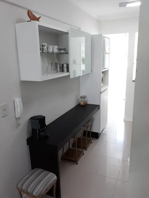 Foto 3 de Apartamento com 1 quarto à venda, 75m2 em Bombinhas - SC
