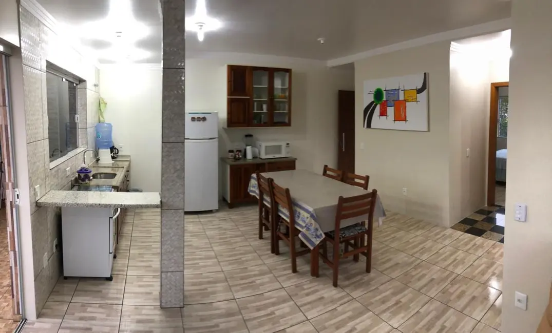 Foto 1 de Apartamento com 1 quarto à venda, 75m2 em Bombinhas - SC