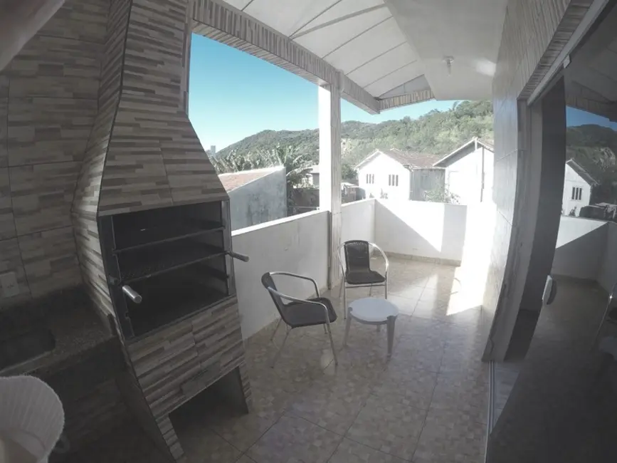 Foto 5 de Apartamento com 1 quarto à venda, 45m2 em Bombinhas - SC