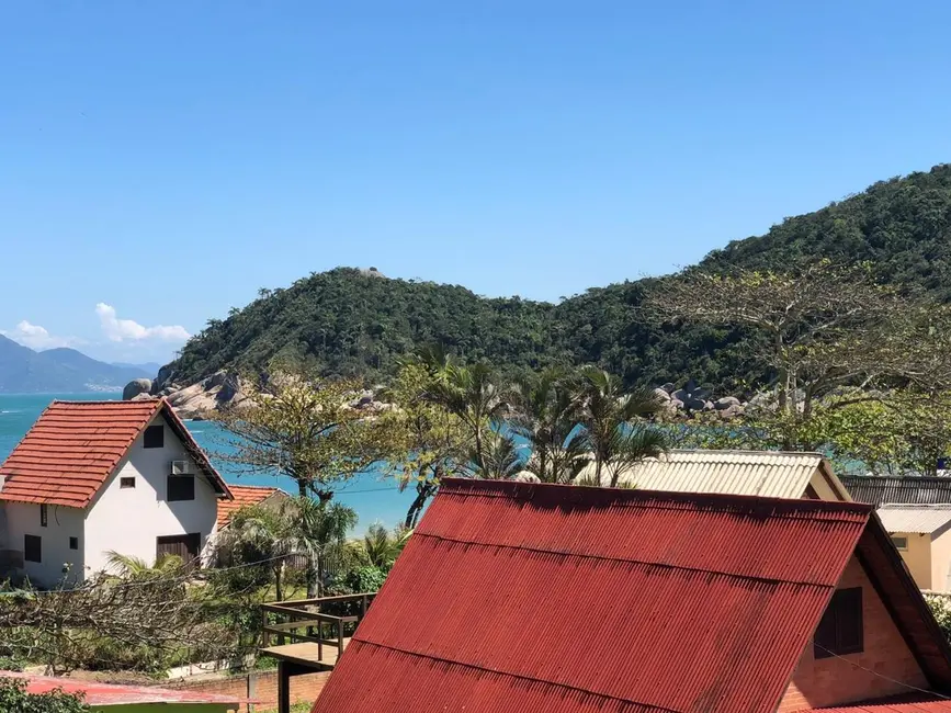 Casa com 3 quartos à venda, 100m2 em Bombinhas - SC - imagem 5 Foto 5 de Casa com 3 quartos à venda, 100m2 em Bombinhas - SC