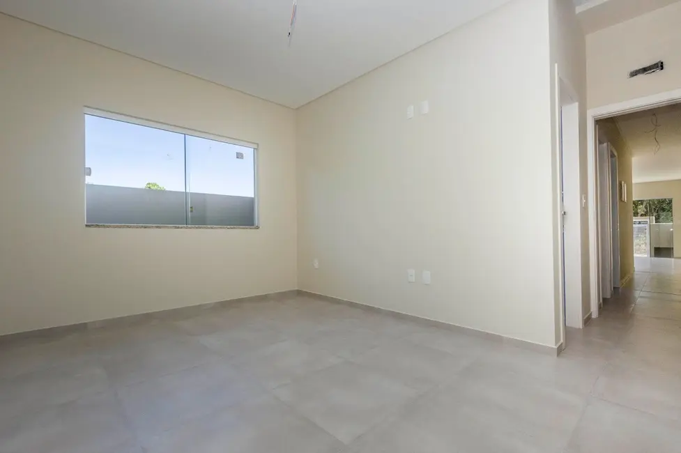 Casa com 1 quarto à venda, 70m2 em Bombinhas - SC - imagem 9 Foto 9 de Casa com 1 quarto à venda, 70m2 em Bombinhas - SC