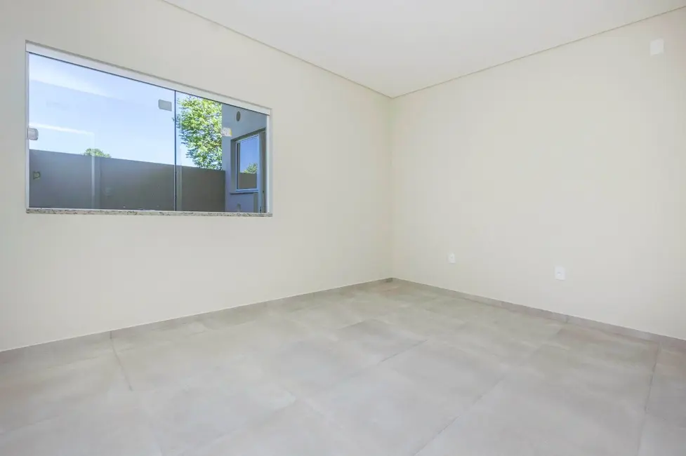 Casa com 1 quarto à venda, 70m2 em Bombinhas - SC - imagem 8 Foto 8 de Casa com 1 quarto à venda, 70m2 em Bombinhas - SC