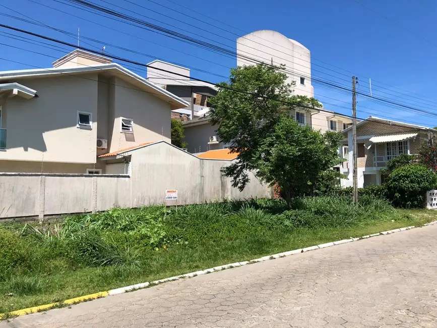 Foto 9 de Terreno / Lote à venda, 271m2 em Bombinhas - SC