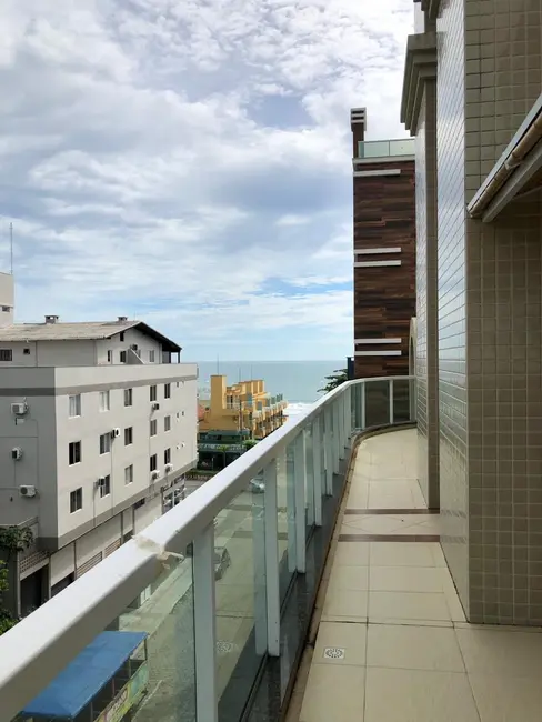 Foto 3 de Apartamento com 3 quartos à venda, 247m2 em Bombinhas - SC