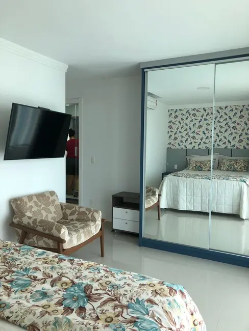 Foto 6 de Apartamento com 3 quartos à venda, 247m2 em Bombinhas - SC